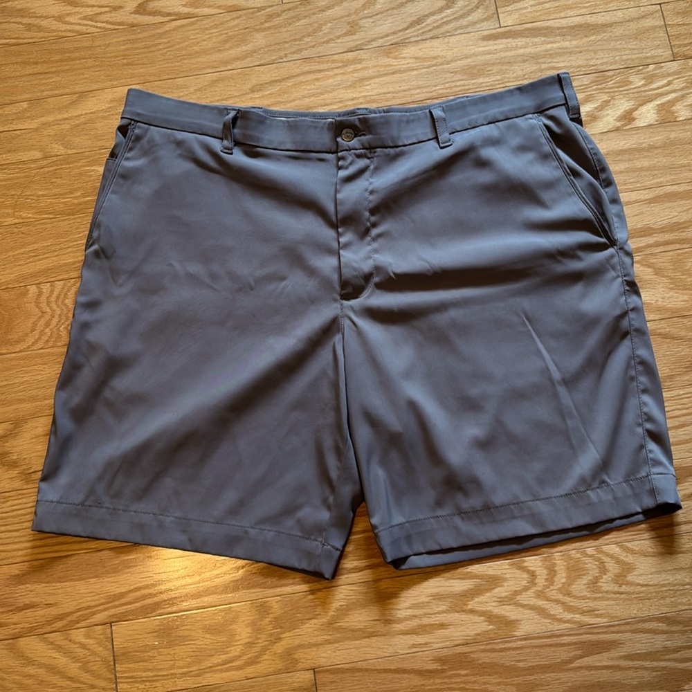 Callaway men’s golf gray athletic dress shorts